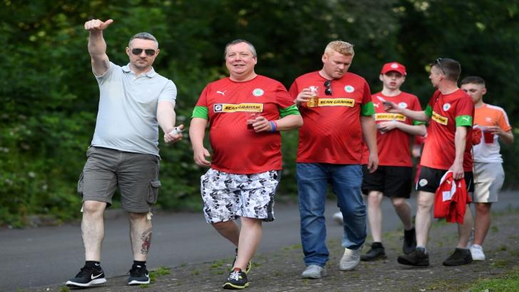 Cliftonville football fans